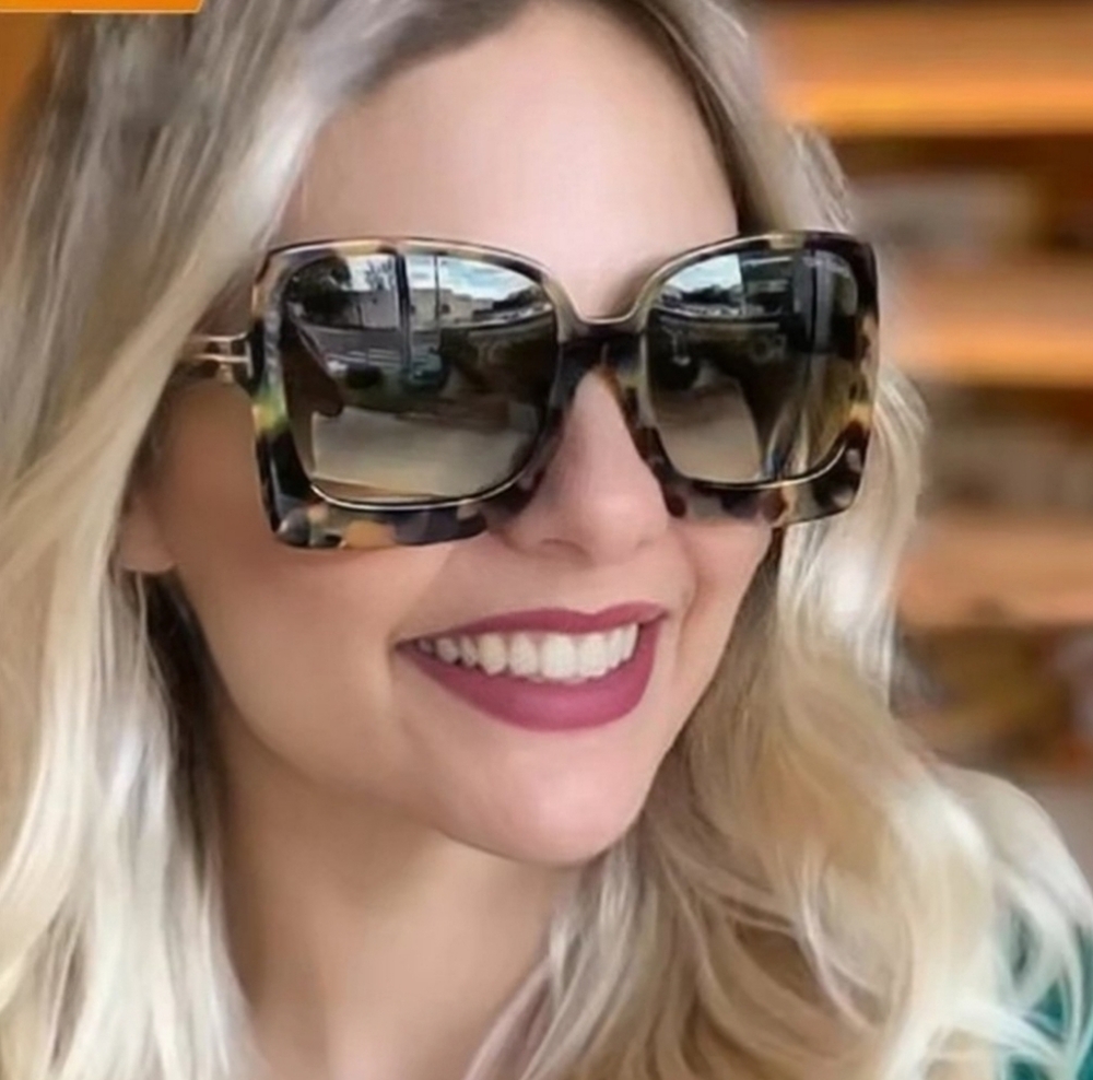 NWOT Fashion Retro Overside Sunglasses